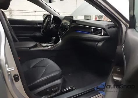 2021 Toyota Camry Xse Awd z USA, uszkodzony, nr VIN 4T1K61BK4MU030236